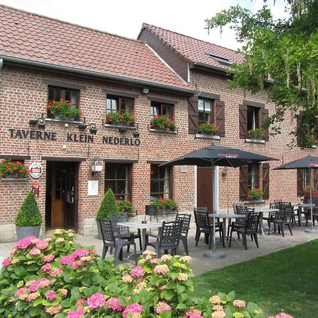 Hotel Klein Nederlo Vlezenbeek Экстерьер фото